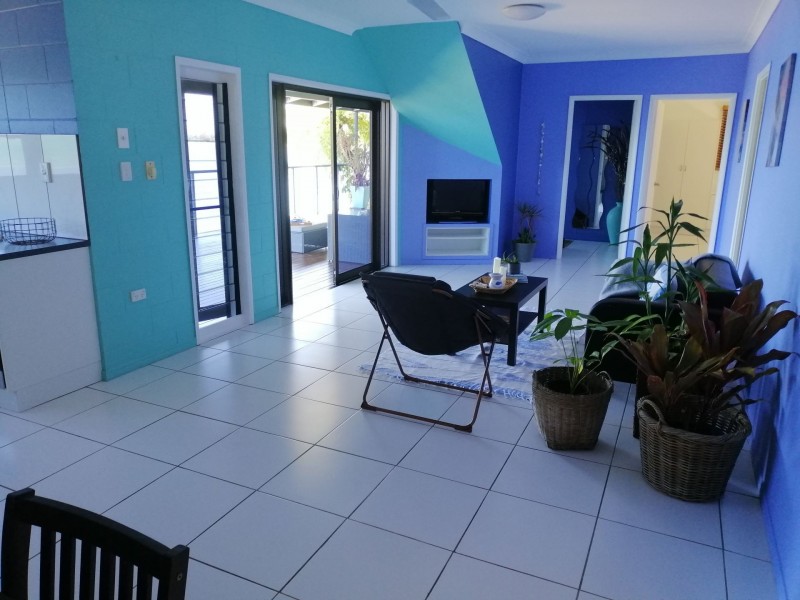 3 Alice st, Flying Fish Point QLD 4860