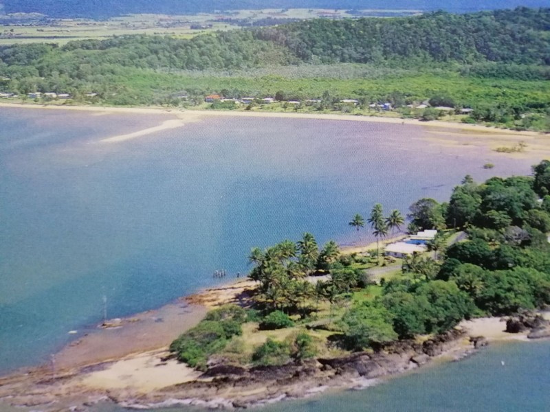 3 Alice st, Flying Fish Point QLD 4860
