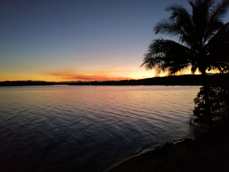 3 Alice st, Flying Fish Point QLD 4860