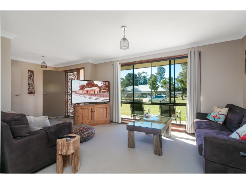 55 Burrawang Street, Robertson NSW 2577