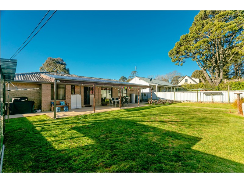 55 Burrawang Street, Robertson NSW 2577