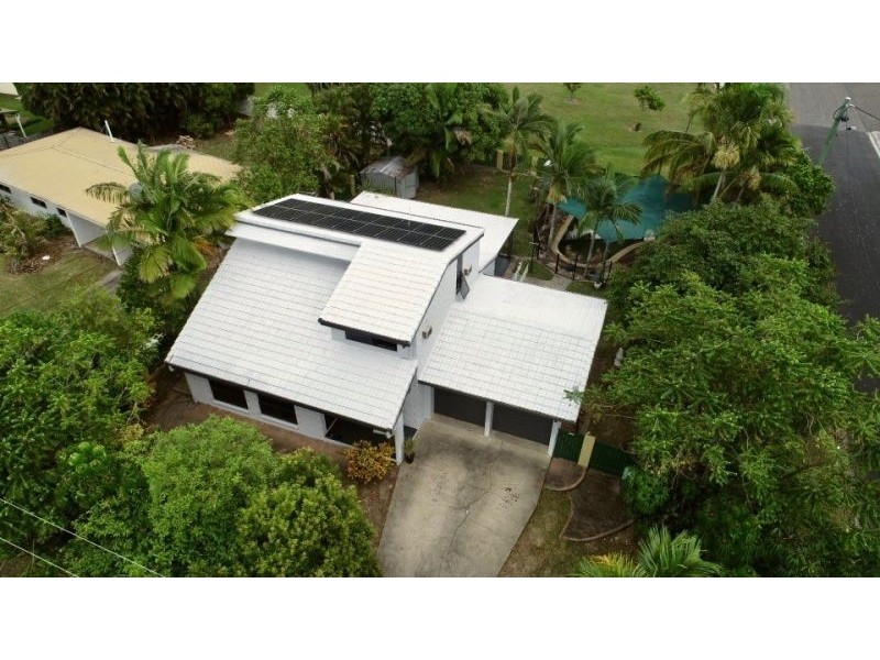 15 Cayley street, Trinity Beach QLD 4879