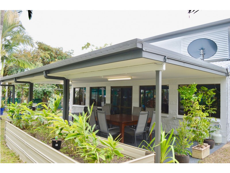 15 Cayley street, Trinity Beach QLD 4879