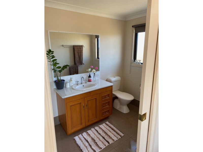 26 Debnam Road, Millmerran QLD 4357