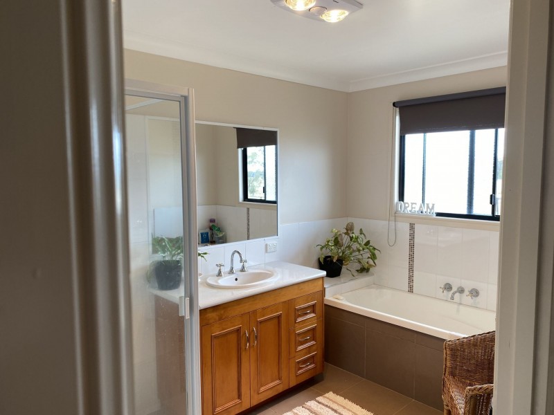 26 Debnam Road, Millmerran QLD 4357