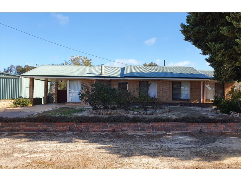 85 Day St, Kulin WA 6365
