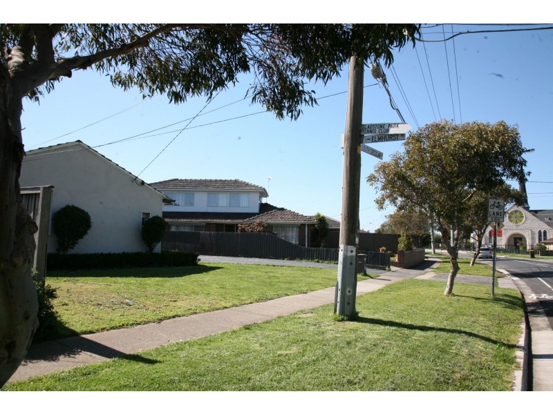 77 south circular road, Gladstone Park VIC 3043