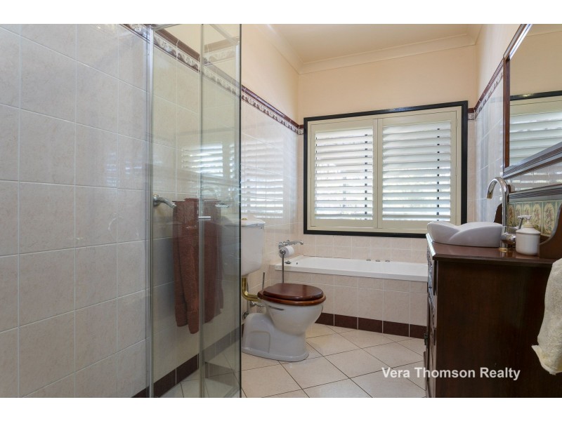 16 Arthur Payne Court, Worongary QLD 4213