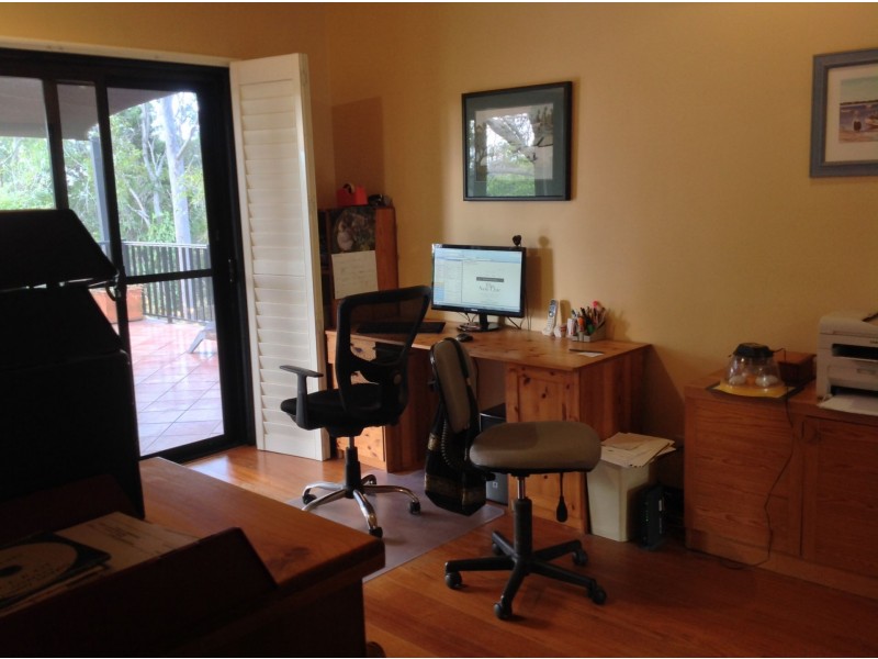 16 Arthur Payne Court, Worongary QLD 4213