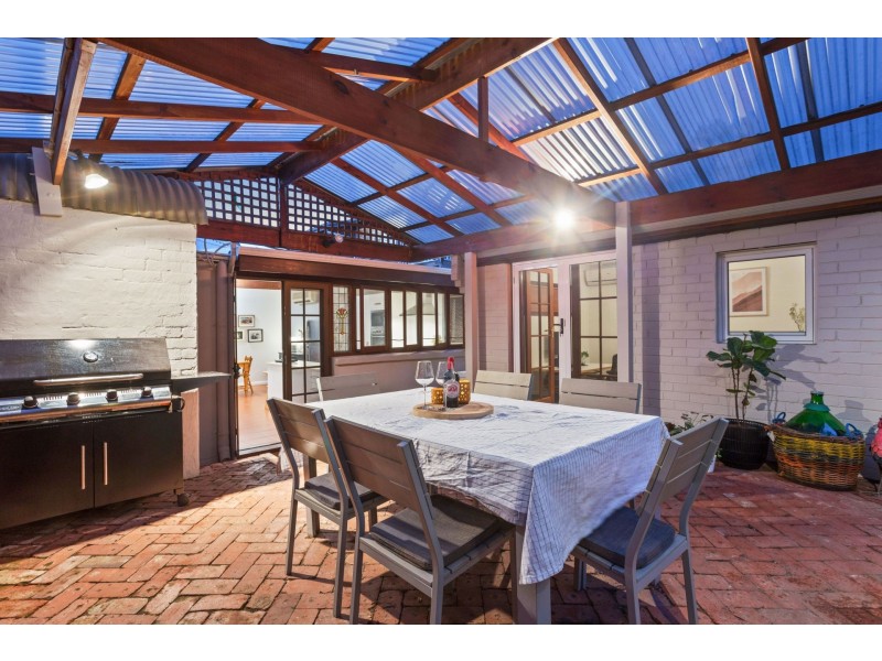 21 Stevens Street, Fremantle WA 6160