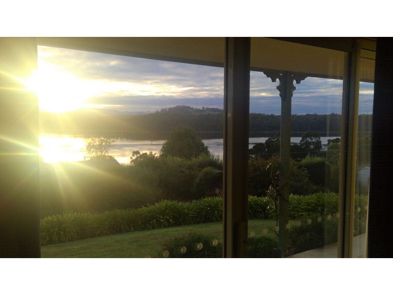 183 Gravelly Beach Road, Blackwall TAS 7275