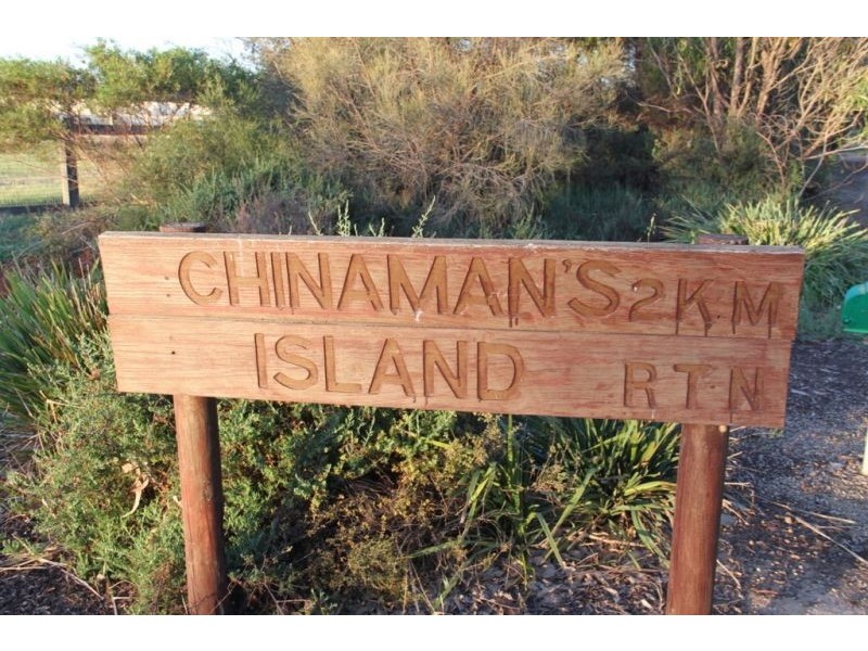 1 Shoreline Place, Yarrawonga VIC 3730