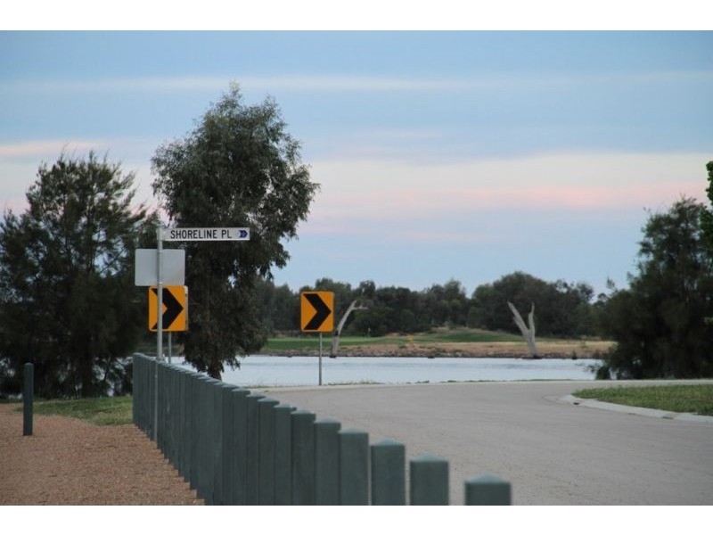 1 Shoreline Place, Yarrawonga VIC 3730