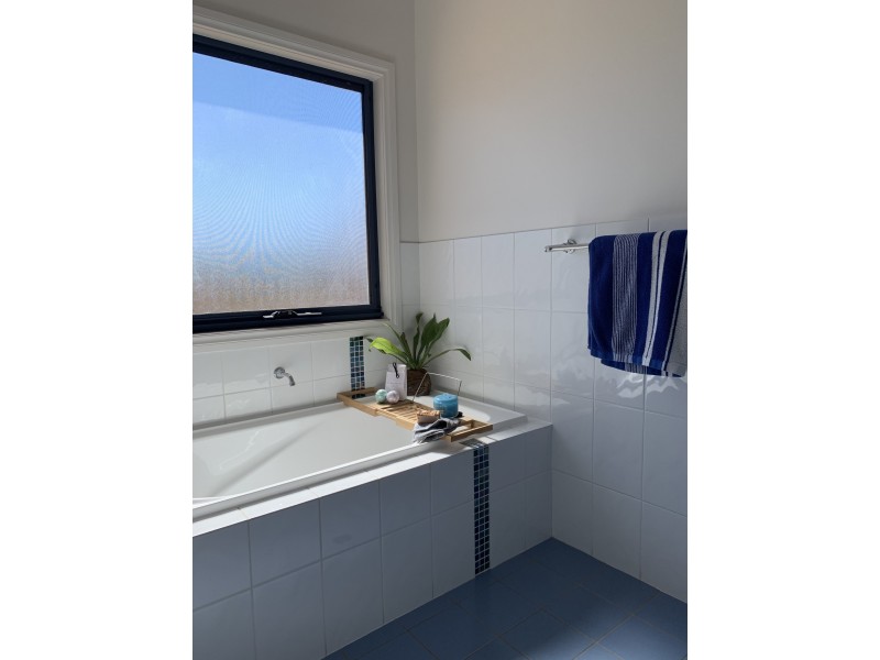 15 Keith Payne Court, Loxton SA 5333