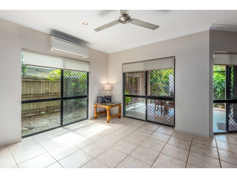 2 Tydeman Crescent, Clifton Beach QLD 4879