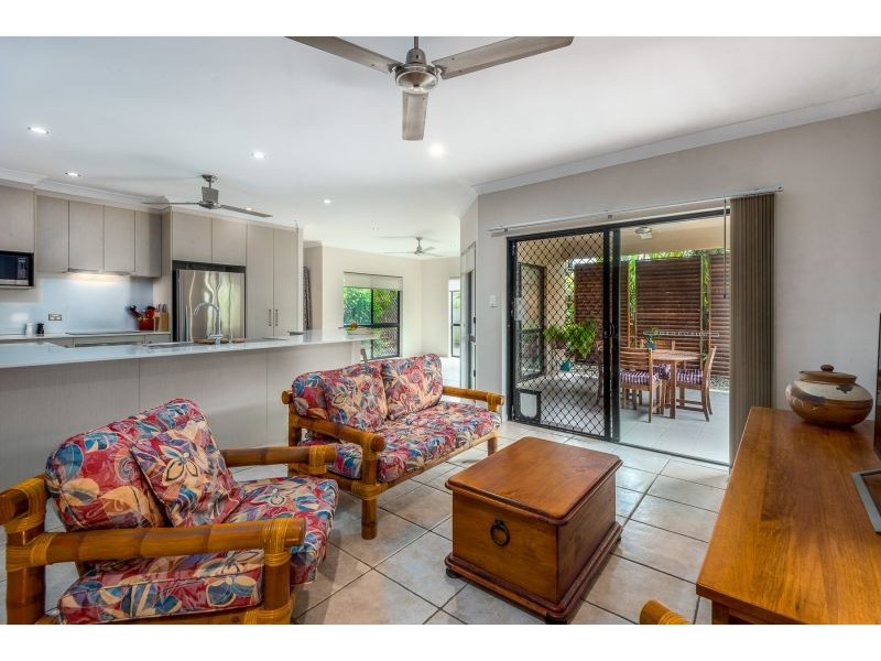 2 Tydeman Crescent, Clifton Beach QLD 4879