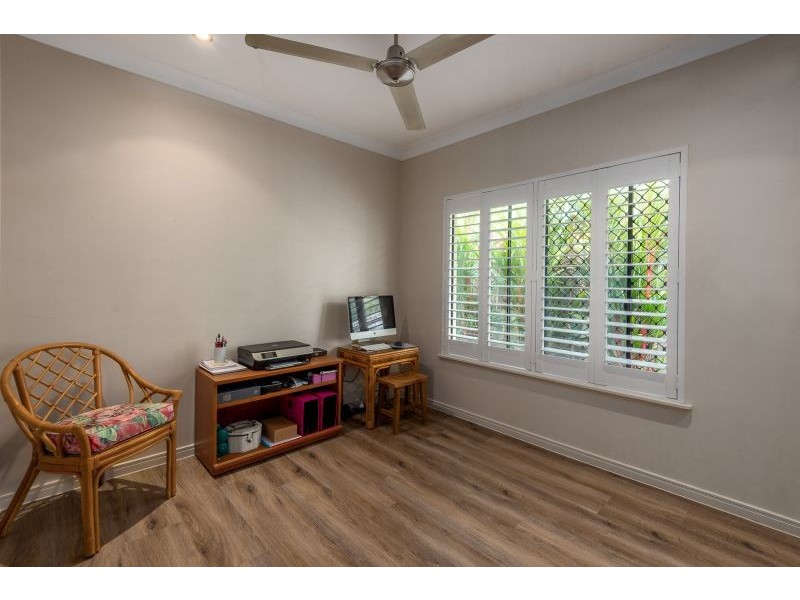 2 Tydeman Crescent, Clifton Beach QLD 4879