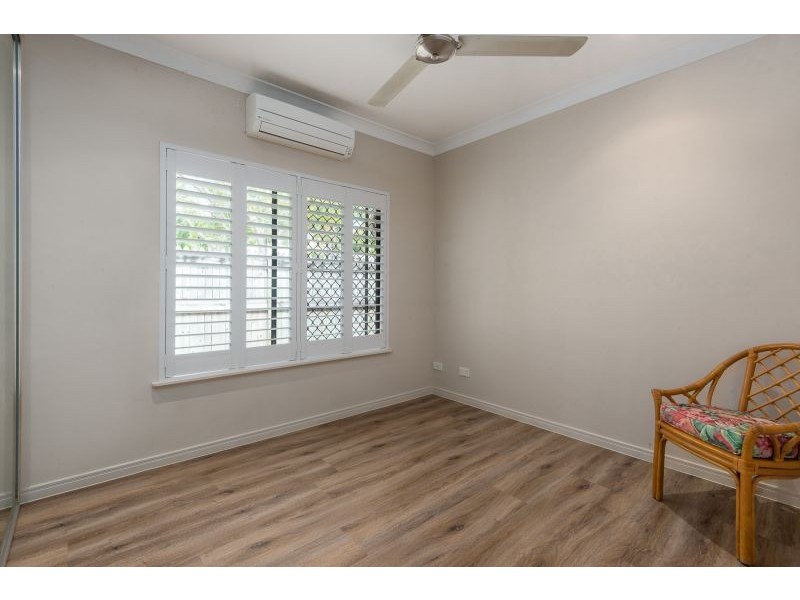 2 Tydeman Crescent, Clifton Beach QLD 4879