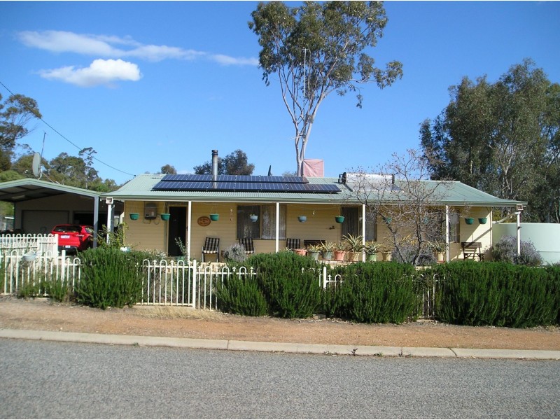 6 View St, York WA 6302