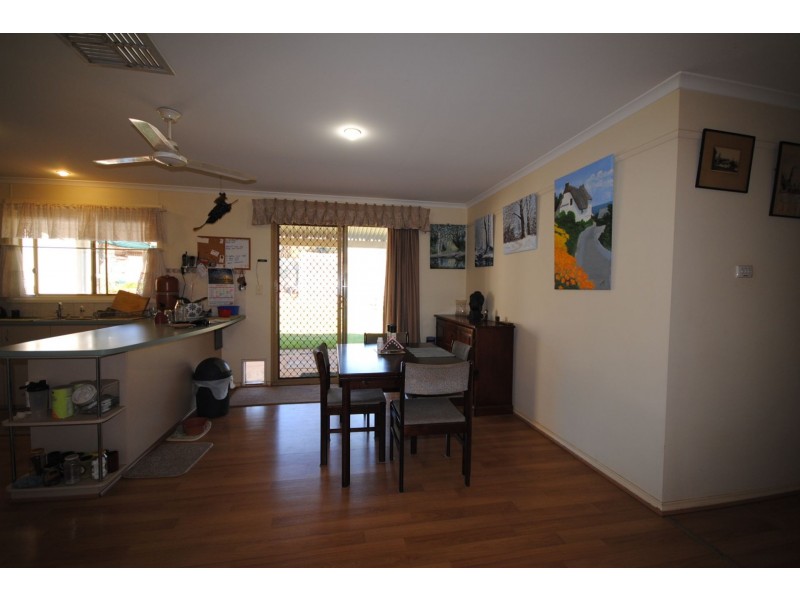 6 View St, York WA 6302