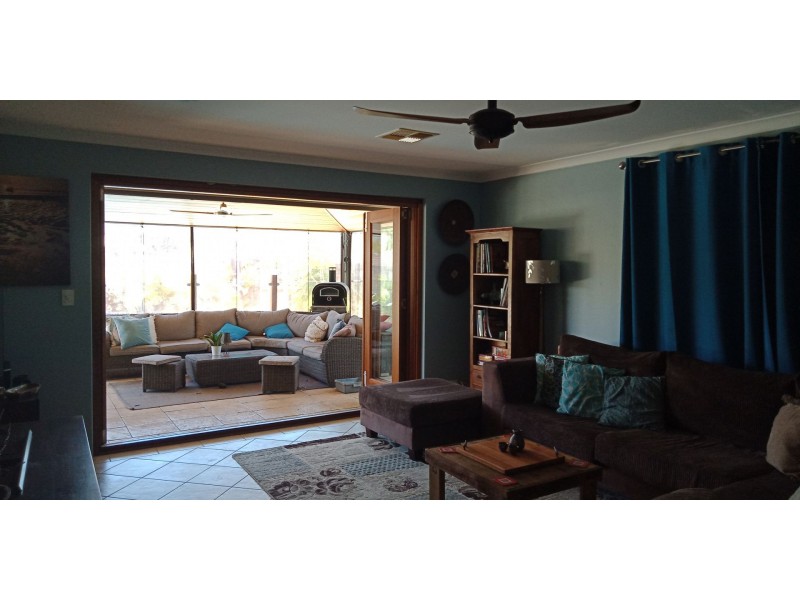 59 Kippilaw Loop, Carramar WA 6031