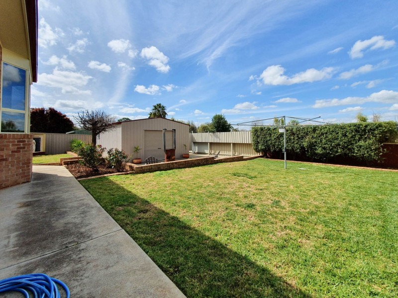 39 Horsley Street, Kooringal NSW 2650