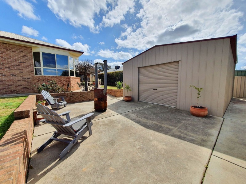 39 Horsley Street, Kooringal NSW 2650