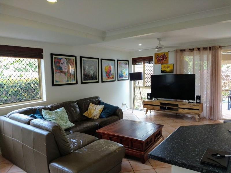 1/36 Ocean street, Runaway Bay QLD 4216