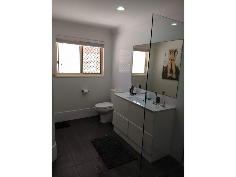 1/36 Ocean street, Runaway Bay QLD 4216