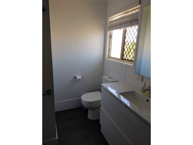 1/36 Ocean street, Runaway Bay QLD 4216