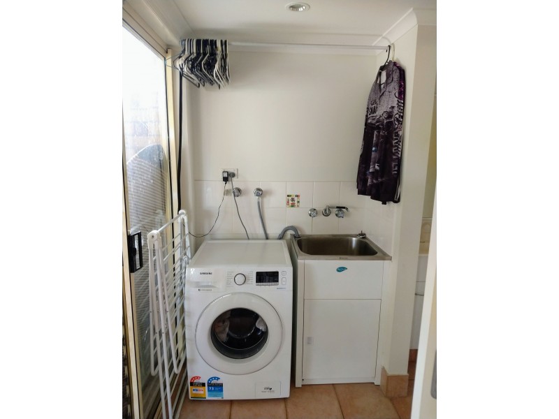 1/36 Ocean street, Runaway Bay QLD 4216