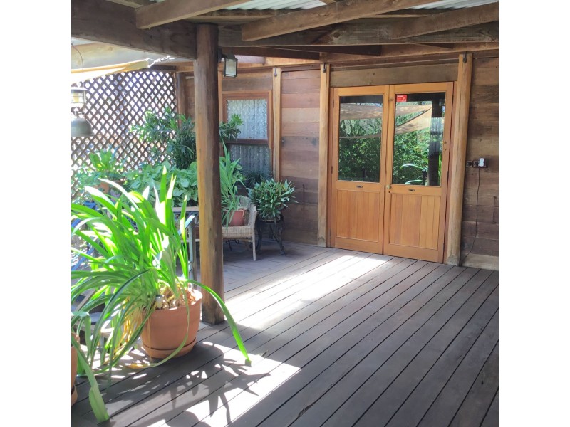 1052 Rubyvale Road, Sapphire QLD 4702