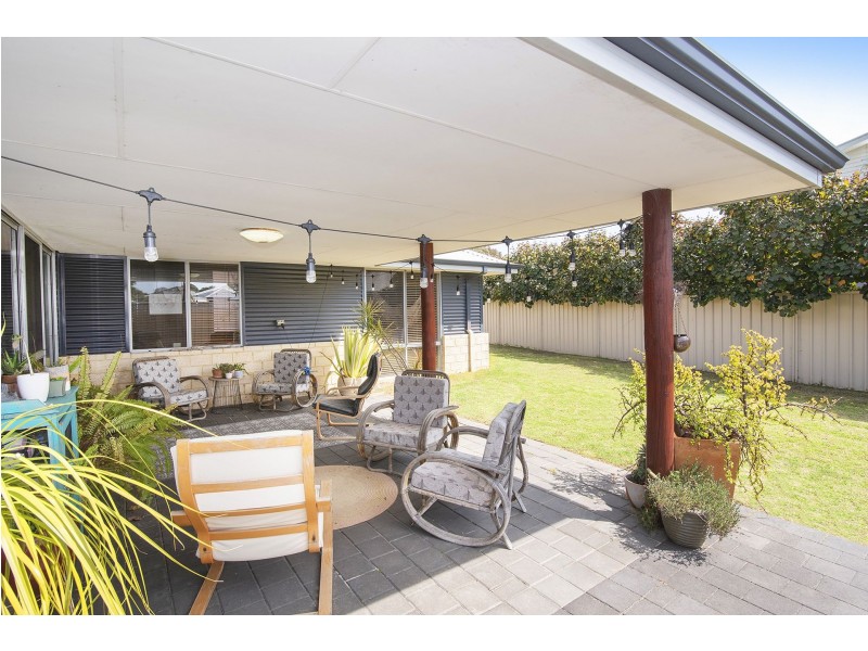 20 Monash Way, Abbey WA 6280