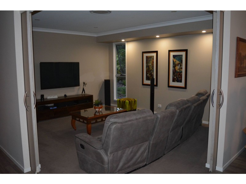 74 Carrington Road, Bonogin QLD 4213