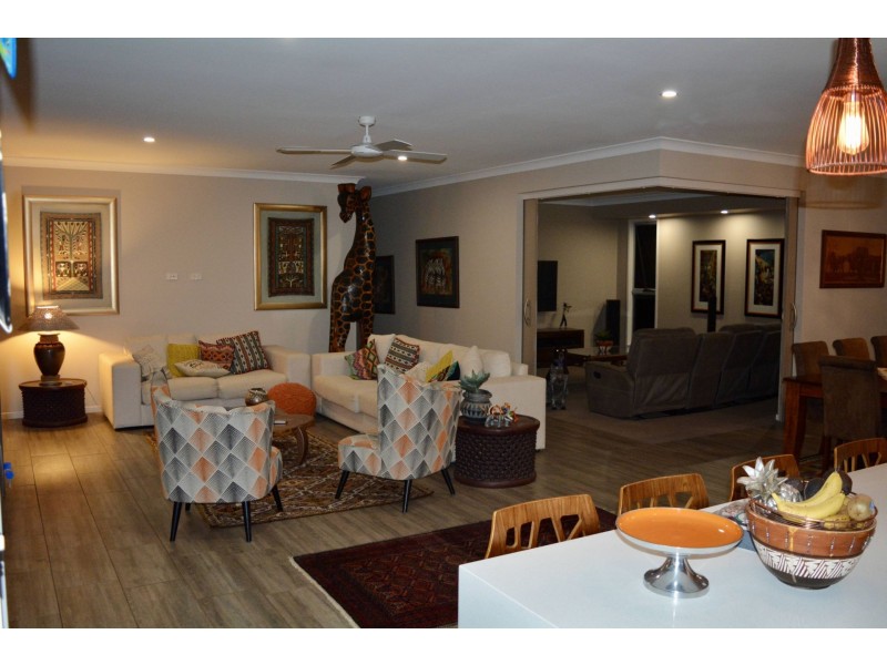 74 Carrington Road, Bonogin QLD 4213