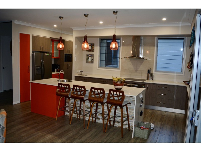 74 Carrington Road, Bonogin QLD 4213