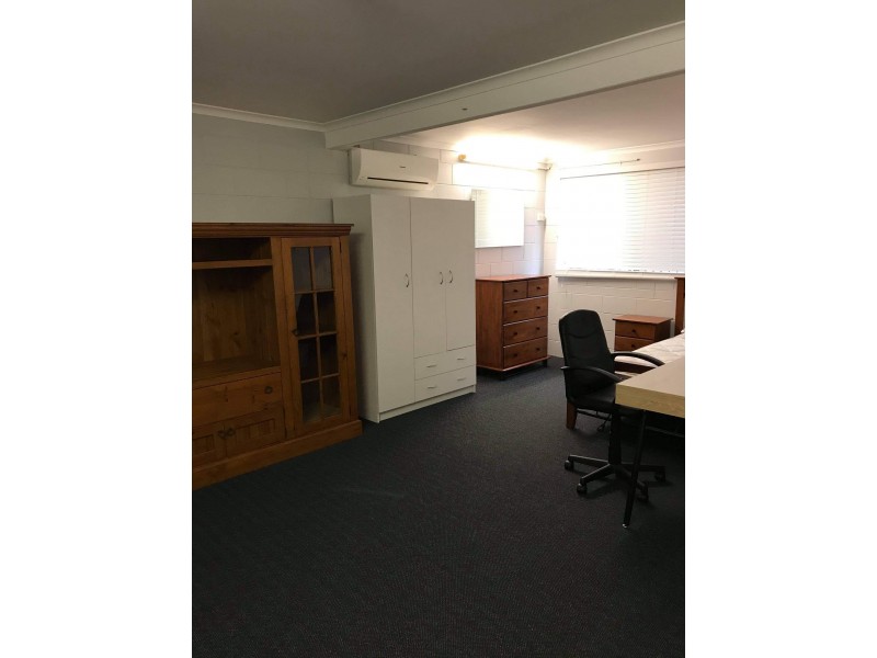 2 Bruce Court, Douglas QLD 4814