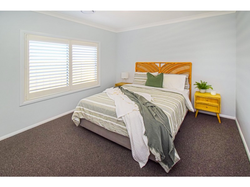 5 Jimberoo Loop, Gobbagombalin NSW 2650