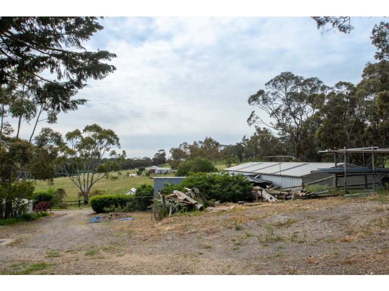 96 Pound road, Macclesfield SA 5153