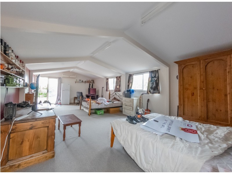 96 Pound road, Macclesfield SA 5153