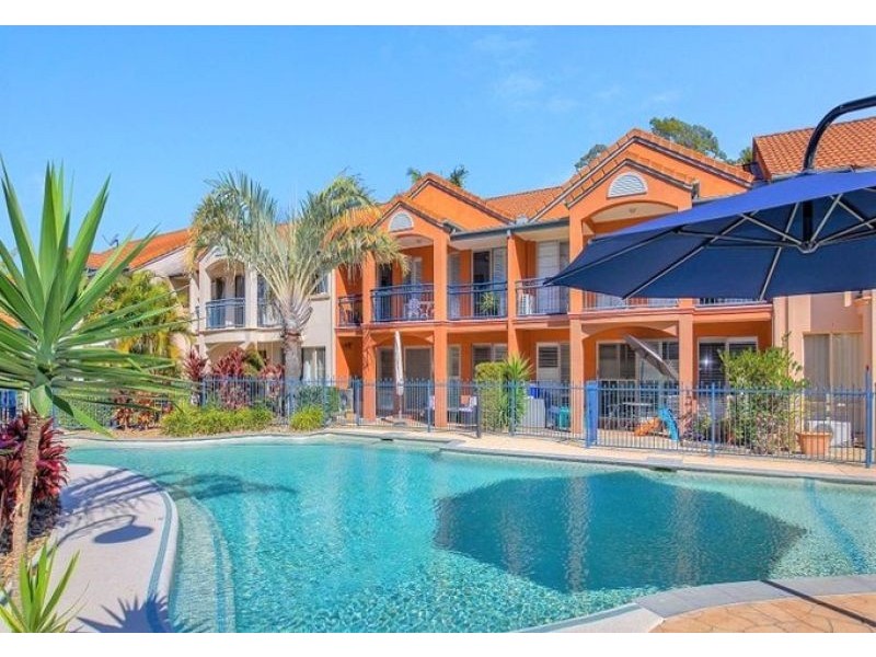 43 John Lund Drive, Hope Island QLD 4212