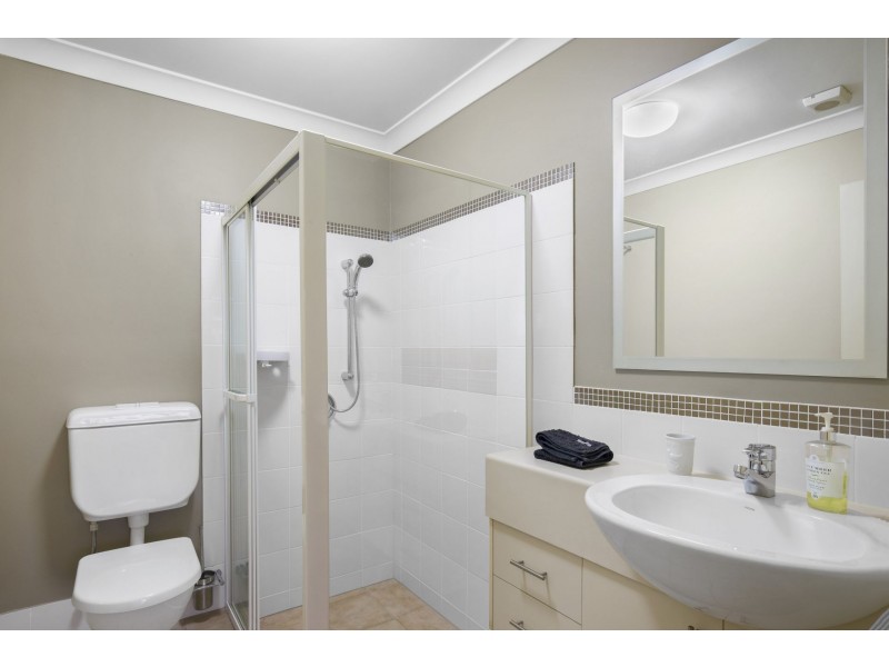 43 John Lund Drive, Hope Island QLD 4212