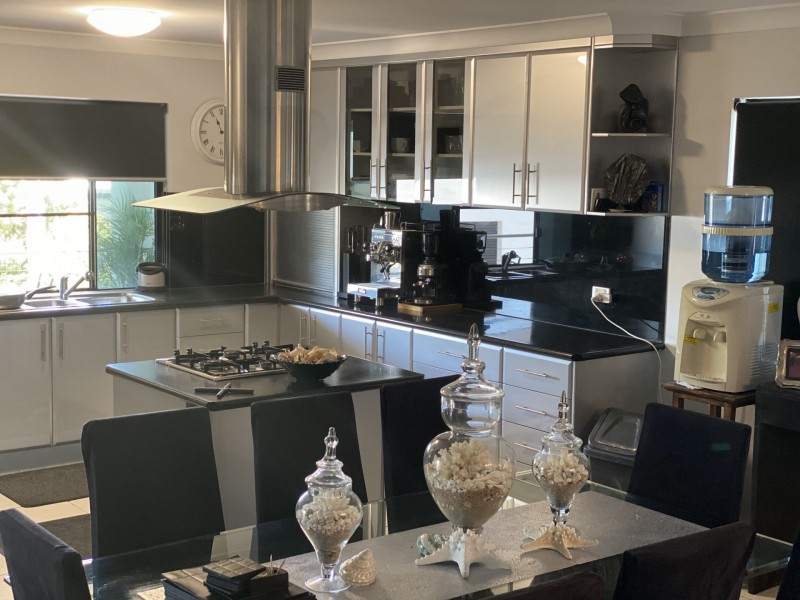 23 Zelma St, Grasstree Beach QLD 4740