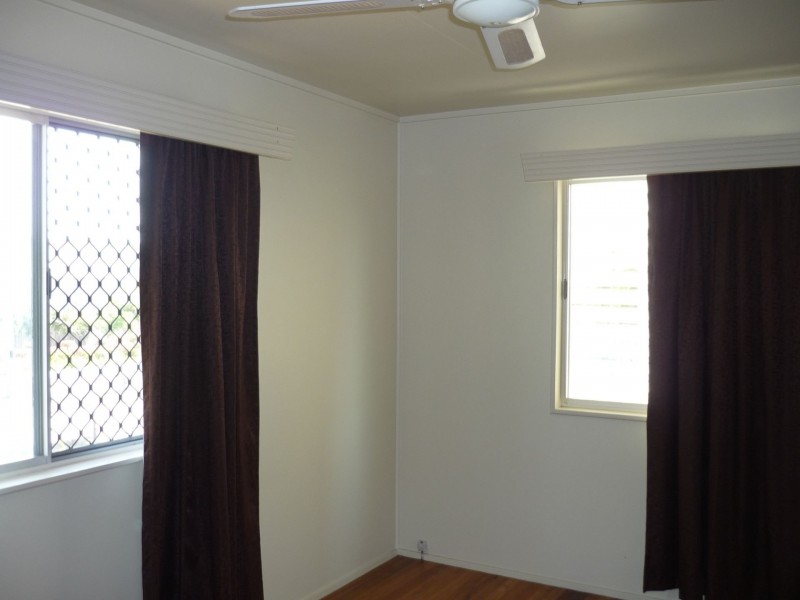 7 Tarragona St, Kirwan QLD 4817