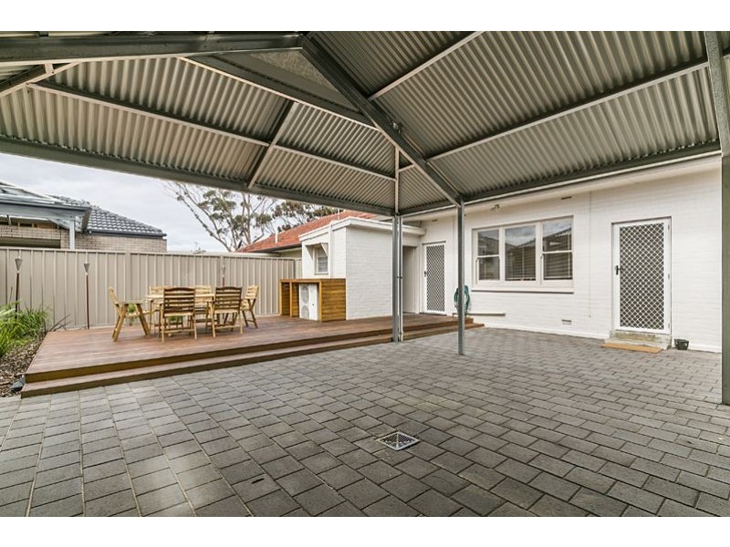 9a Morley Road, Seaton SA 5023