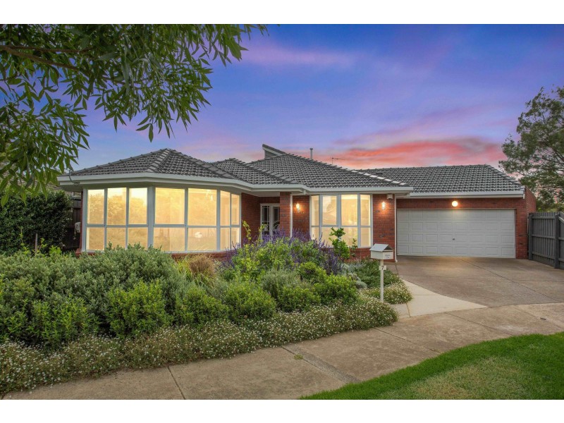 7 Sturrock Court, Altona Meadows VIC 3028