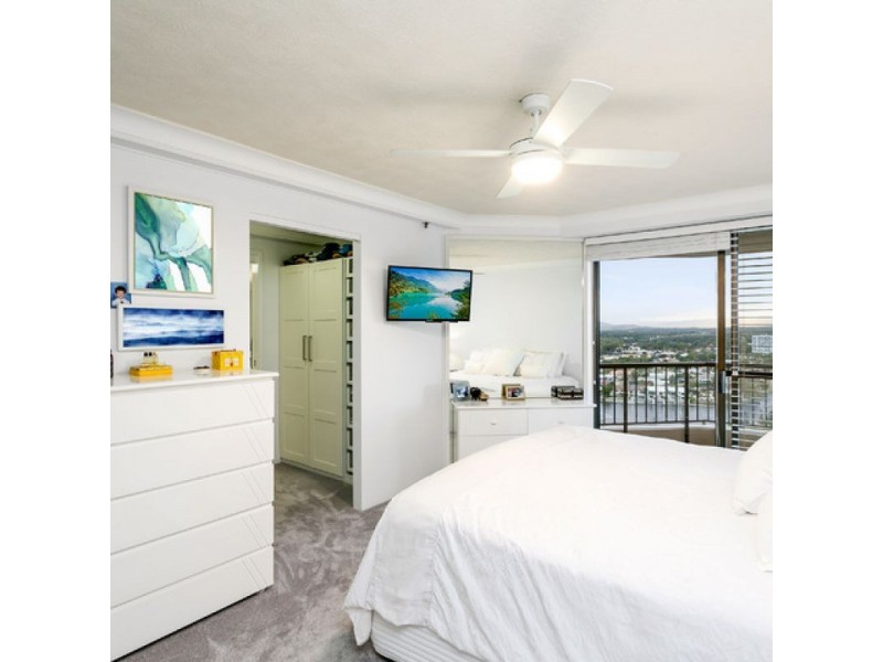 83/17 Bayview Street, Runaway Bay QLD 4216