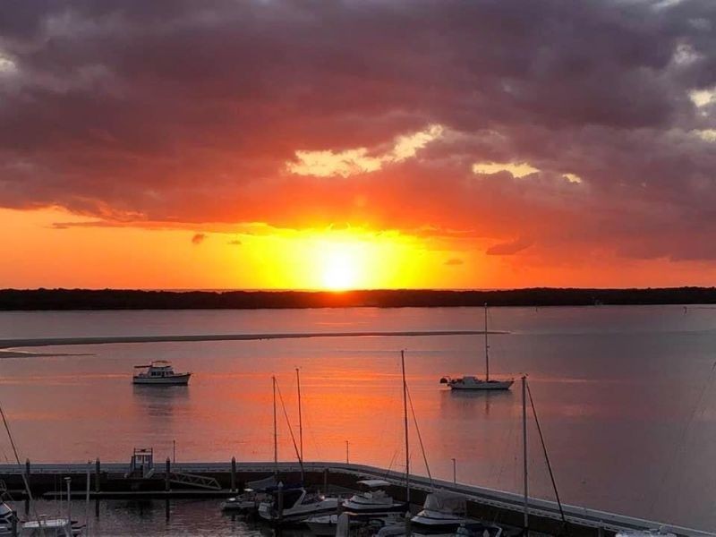 83/17 Bayview Street, Runaway Bay QLD 4216