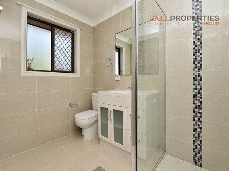 3 Dunraven Close, Durack QLD 4077