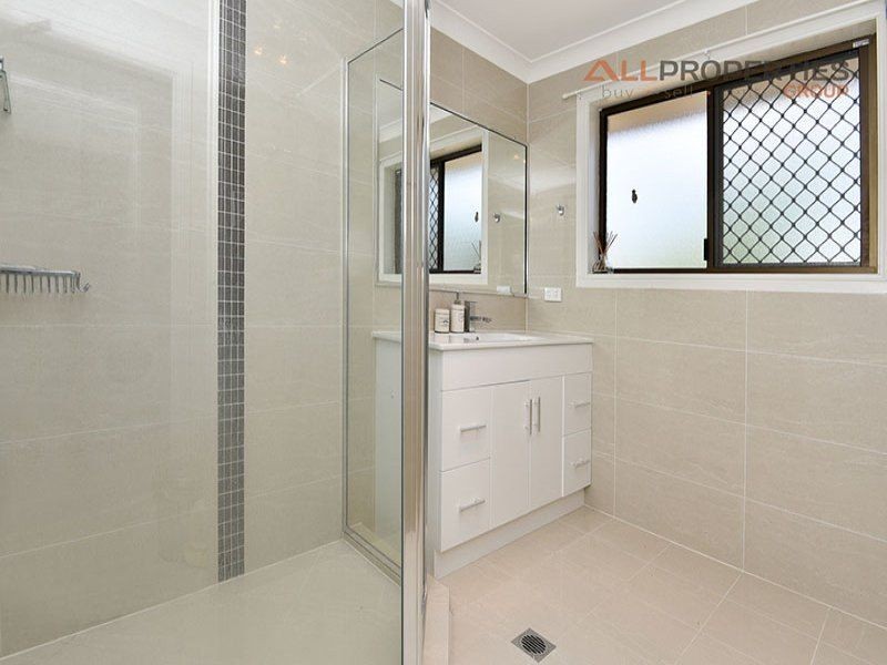 3 Dunraven Close, Durack QLD 4077